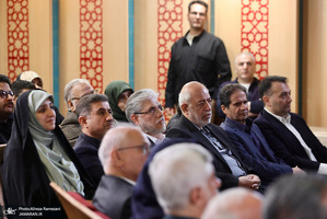 نشست رو‌نمایی کتاب در اندیشه ایران