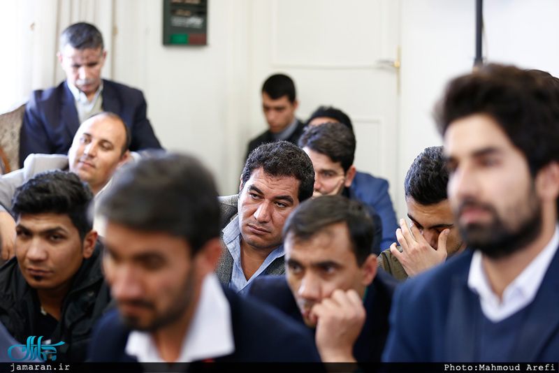 دیدار جمعی از فعالان فضای مجازی با سید حسن خمینی