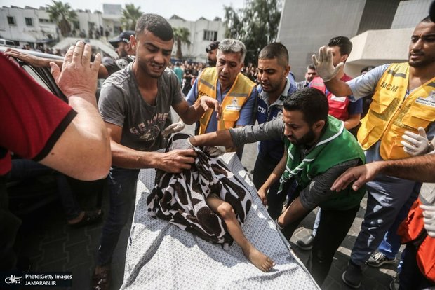 روز چهارم طوفان الاقصی/شهادت ۷ خبرنگار در غزه/  شمار شهدای غزه به 788 شهید و زخمی ها به 4100 نفر رسید/ بروز نشانه های بحران مواد غذایی در سرزمین های اشغالی/200هزار فلسطینی در غزه آواره شدند 
