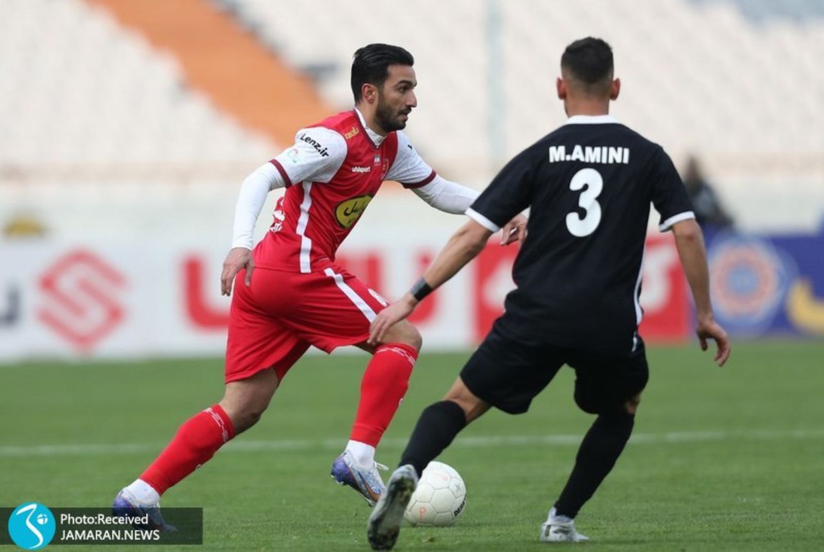 سیامک نعمتی در پرسپولیس ماند