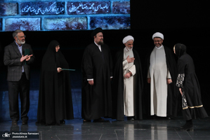 ادامه مستند