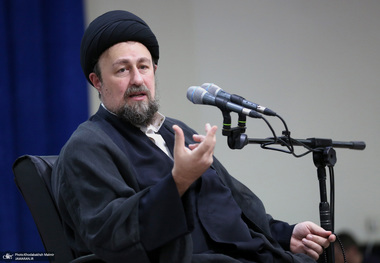 سید حسن خمینی: با ادعا کسی‌ شیعه نمی‌شود/ امروز افتخار جامعه‌ ما وجود شهدا است/ امام مظهر شیعه ناب در دوران ماست