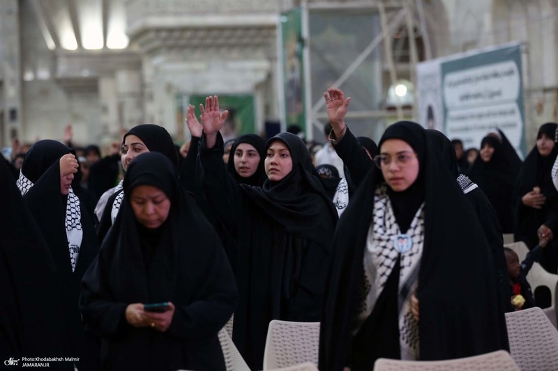 مراسم چهلم شهید سیدحسن نصرالله و سرلشکر نیلفروشان در حرم امام خمینی (س)