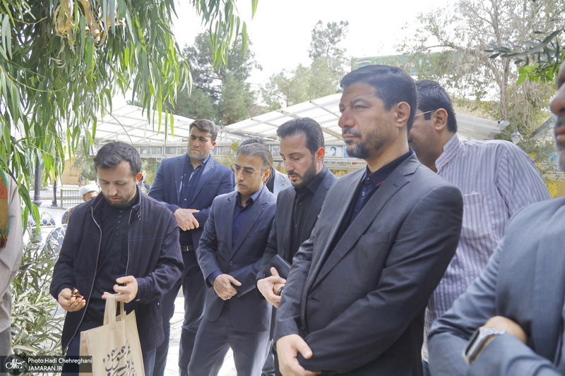 مراسم تشییع پیکر همسر آیت الله العظمی محفوظی‎