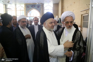مراسم بزرگداشت والده حضرت آیت الله بیات زنجانی