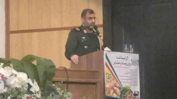 نگاه به دشمن برای تامین نان هیچ کشوری را به  استقلال نمی رساند