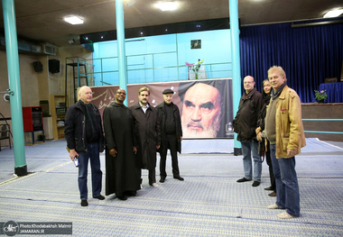بازدید جمعی از مهمانان موسسه بین الملل مطالعات اسلامی از جماران