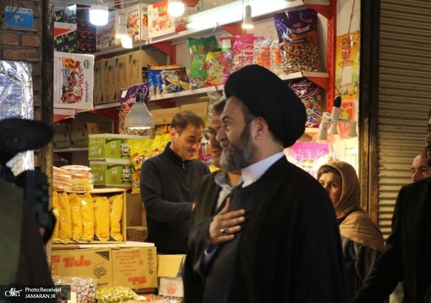 دیدار امام جمعه اردبیل با بازاریان در روزهای جنگ تحمیلی اسرائیل علیه ایران + عکس ها