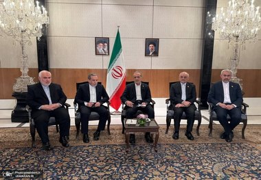 پزشکیان: گفت‌وگوهای سازنده با بانک توسعه بریکس داشتیم/ با ولیعهد امارات گفت‌وگوی خوبی داشتیم و قرار شد گذشته را کنار بگذاریم و آینده خوبی بسازیم/ حمایت از الحاق ایران به سازمان تجارت جهانی از موضوعاتی بود که در اجلاس بریکس مورد توجه قرار گرفت