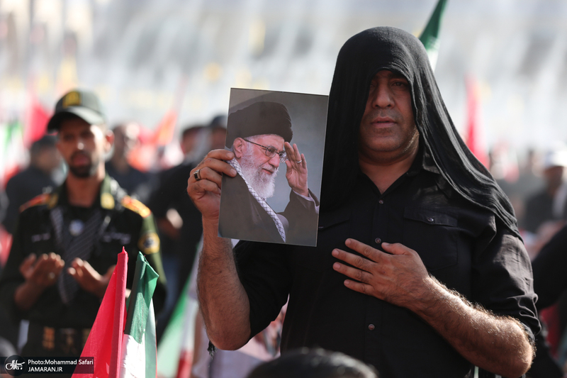 اقامه نماز بر پیکر مطهر رهبر شهید انقلاب