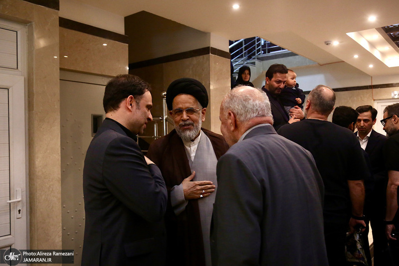 مراسم ختم مادر همسر حجت السلام ‌و المسلمین علی اکبر ناطق نوری و عباس آخوندی