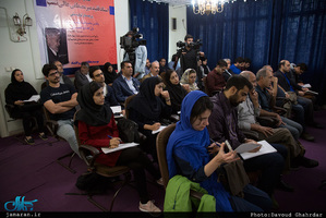 نشست خبری راه های برون رفت از چالش های اقتصادی پیش رو در موسسه دین و اقتصاد