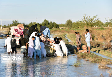 هلال احمر یزد خواهان جمع آوری کمک‌های مردمی برای سیل زدگان سیستان و بلوچستان شد