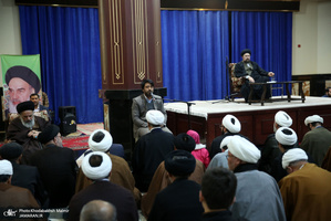 دیدار جمعی از مهاجرین افغانستانی در ایران با سید حسن خمینی