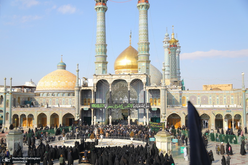 مراسم عزاداری خادمان حرم حضرت معصومه (س) در روز شهادت امام موسی کاظم (ع)‎