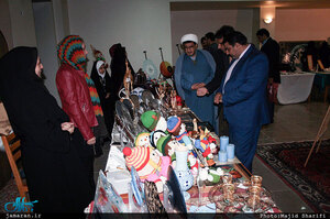 افتتاح نمایشگاه صنایع دستی در بیت تاریخی امام خمینی(س)