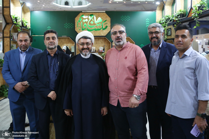 حضور حجت الاسلام و المسلمین علی کمساری در سی و ششمین نمایشگاه کتاب تهران