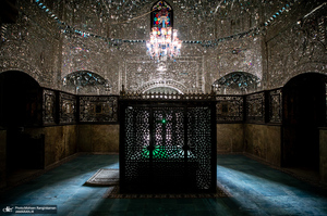 سر قبر آقا؛ گنبدی فیروزه ای در دل تهران قدیم