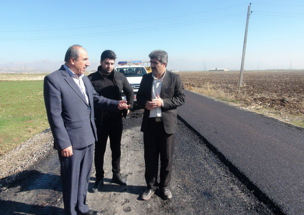 راه دسترسی روستای کندوله روانسر آسفالت شد