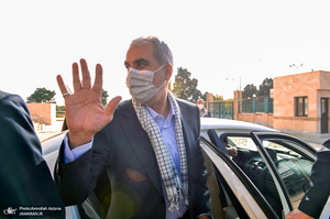 حضور وزیر جدید آموزش و پرورش در حرم امام خمینی(س) - یوسف نوری