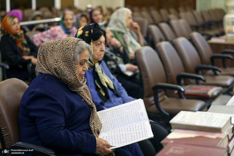 مراسم بزرگداشت حضرت امام خمینی (س) در کنیسه یوسف آباد