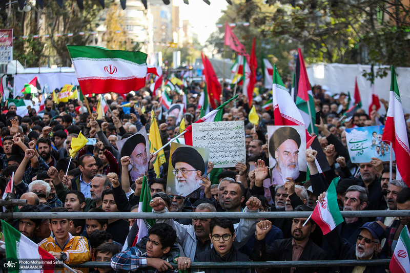 راهپیمایی باشکوه 13 آبان در تهران - 1