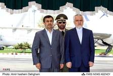 آجودان سابق احمدی نژاد برای انتخابات 1403 ثبت نام کرد + عکس و فیلم