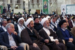 مراسم چهلم شهید سیدحسن نصرالله و سرلشکر نیلفروشان در حرم امام خمینی (س)