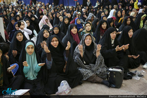 مراسم تحویل سال ١٣٩٦ در حرم مطهر امام(س)