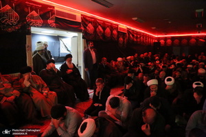 حضور سید حسن خمینی در مدرسه علمیه آیت الله العظمی خوانساری(ره)