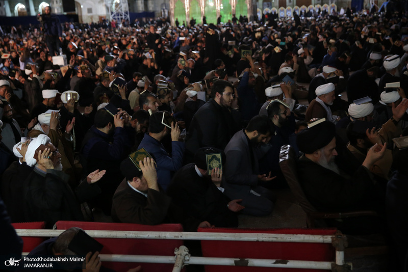 ..احیای شب بیست وسوم ماه مبارک رمضان در حرم مطهر امام خمینی(س)
