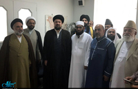 دیدار جمعی از علمای اهل سنت مقیم انگلستان با یادگار امام