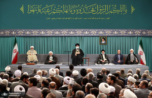 دیدار مسئولان نظام و مهمانان کنفرانس وحدت اسلامی با رهبر معظم انقلاب