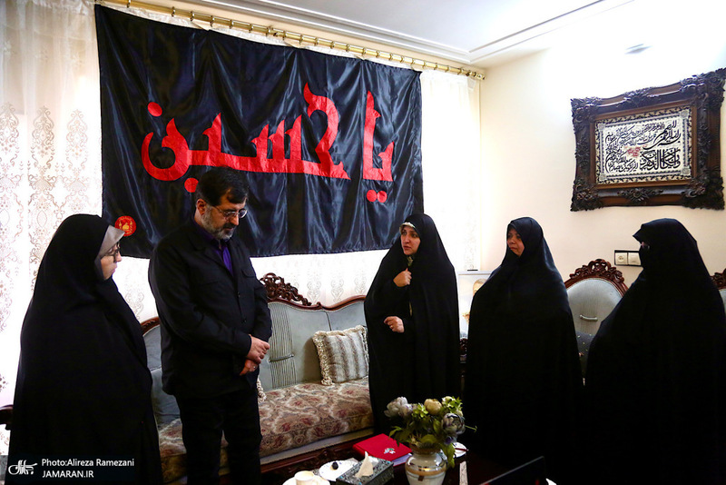 بازدید معاون امور زنان و خانواه ریاست جمهوری از منزل سپهبد شهید سید عبدالرحیم موسوی