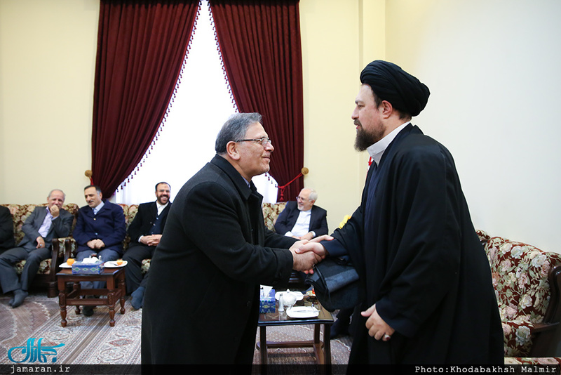 حاشیه تجدید میثاق رئیس جمهور و هیئت دولت با آرمان های امام خمینی(س) 