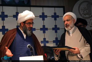 همایش وحدت حوزه و دانشگاه با موضوع تبیین دیدگاه امام خمینی(س)