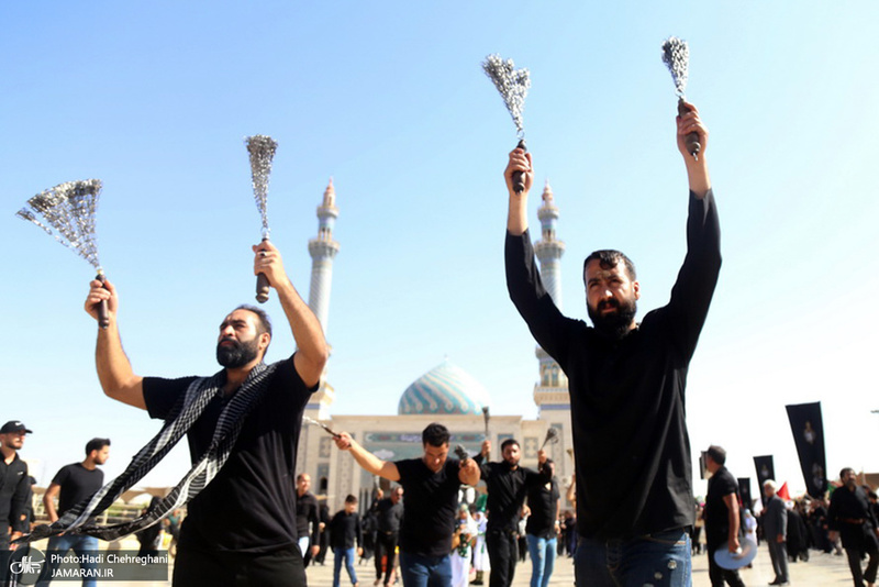 حال و هوای حرم کریمه اهل بیت در ظهر تاسوعای حسینی(ع)