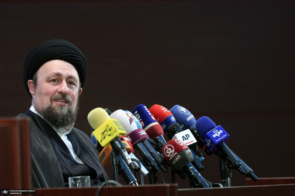 سید حسن خمینی: انزجار خود را از آنچه در رفح پیش چشم جهانیان اتفاق می‌افتد اعلام می‌کنیم/ هیمنه اطلاعاتی و نظامی رژیم صهیونیستی شکسته است/ دستیابی به «عزت» با همبستگی امکان‌پذیر است