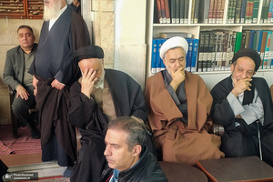 مراسم عزاداری شهادت حضرت زهرا (س) در دفتر آیت الله العظمی صانعی (ره)