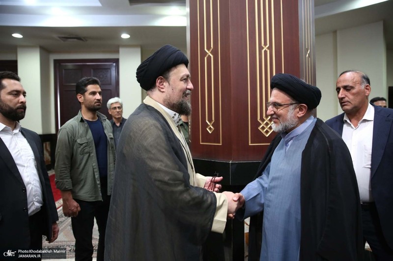 دیدار رئیس و کارکنان سازمان اوقاف و امور خیریه با سید حسن خمینی