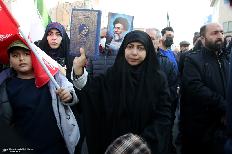 حضور سید حسن خمینی در اجتماع بزرگ مردم تهران