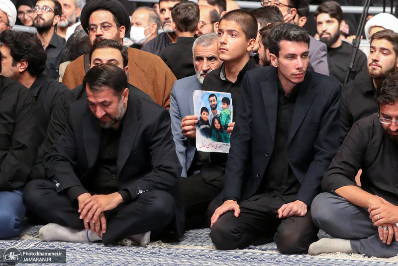 آخرین شب مراسم عزاداری حضرت اباعبدالله الحسین (ع) در حسینیه امام خمینی