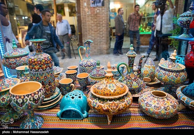 معادله سه وجهی صنایع دستی، رونق اشتغال و تولید  سهم ۴.۶ درصدی صادرات فارس از صنایع دستی