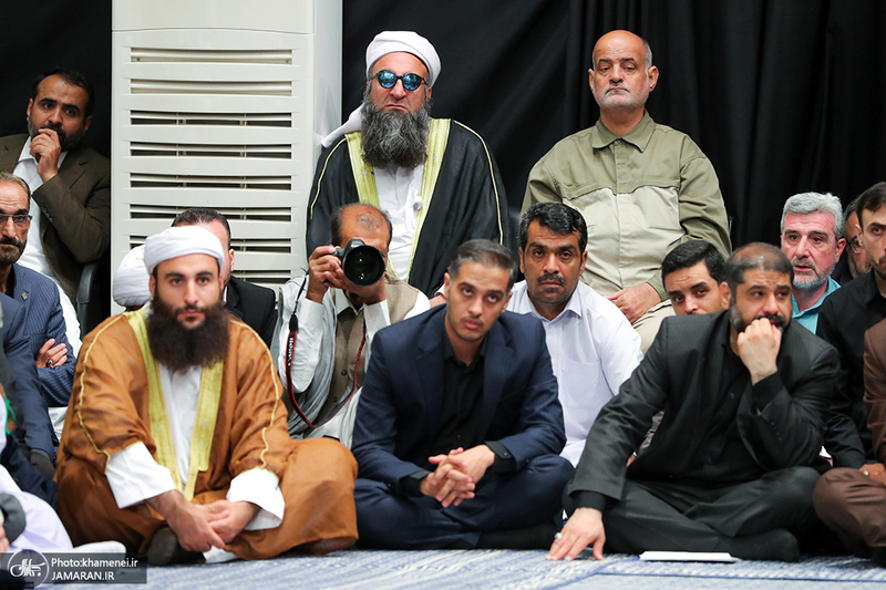 دیدار هزاران نفر از مردم سیستان و بلوچستان و خراسان جنوبی با رهبر انقلاب