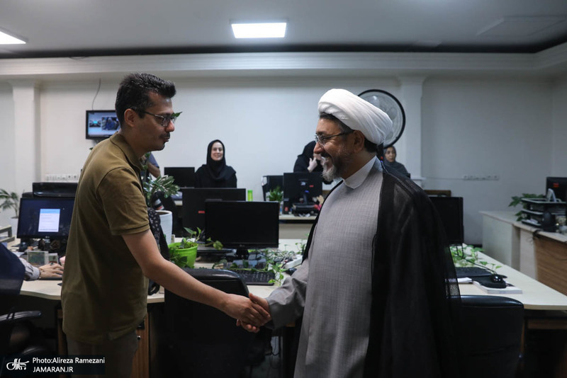 بازدید رییس موسسه تنظیم و نشر آثار امام خمینی (ره) از خبرگزاری ایسنا