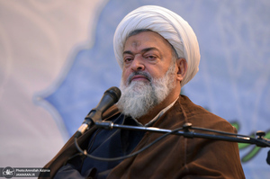 مراسم میلاد حضرت زهرا (س) و امام خمینی (ره) با حضور کارکنان بهشت زهرا