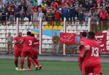 بازیکنان سپیدرود رشت: به کسب امتیاز برابر نفت تهران امیدواریم