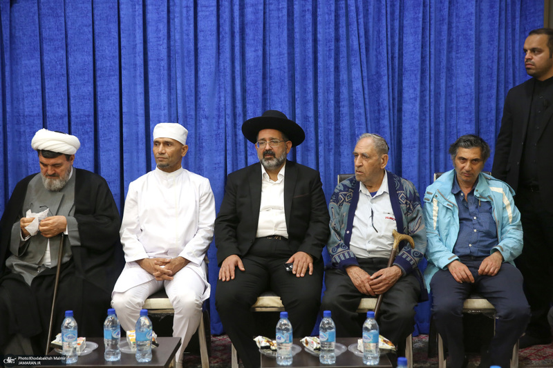 تجدید میثاق رهبران و پیروان ادیان الهی با آرمان‌های حضرت امام (س) 2