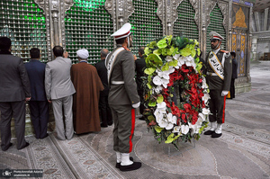 مراسم توزیع هدایای قرارگاه سازندگی خاتم الانبیا (ص) برای مناطق کم برخوردار از جوار حرم امام خمینی (س)