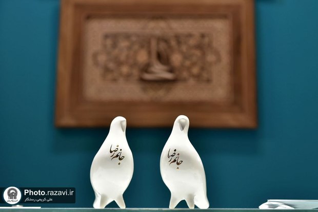 توانمندسازی هنرمندان در آفرینش آثار دینی در سایه «مکتب هنر رضوی»   